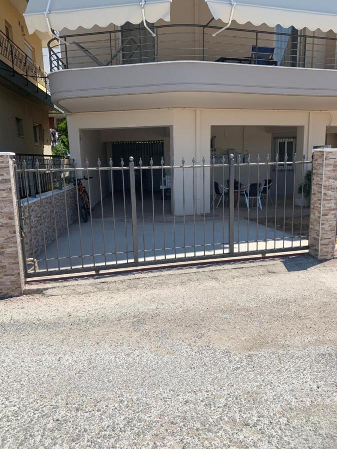 Amelia House Apartment เปรเวซา ภายนอก รูปภาพ